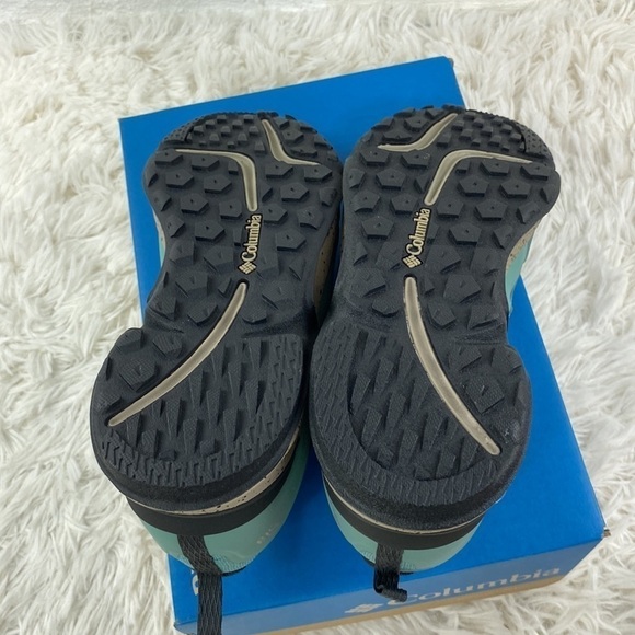 NIB Columbia Vitesse Shoes - Picture 8 of 8